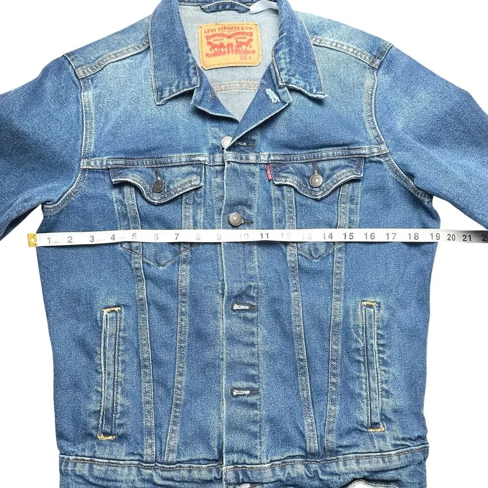 Levi’s | Women | Classic Blue Distressed Work Denim Jean Jacket | Size Small